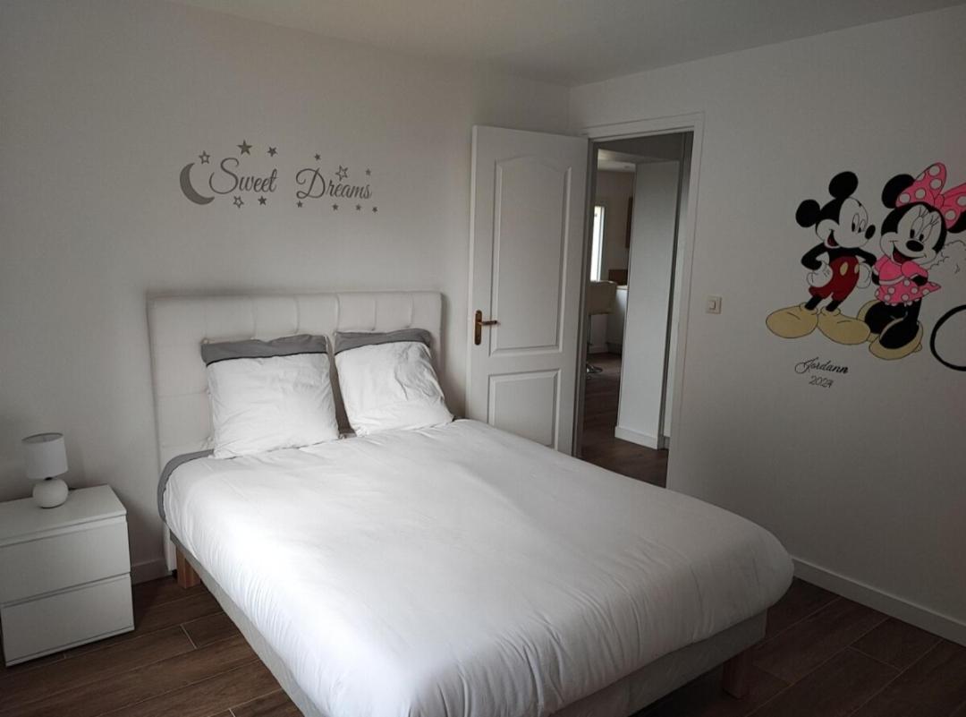 Charmant Appartement 2 Pieces Proche Disneyland Villeneuve-Saint-Denis Zewnętrze zdjęcie