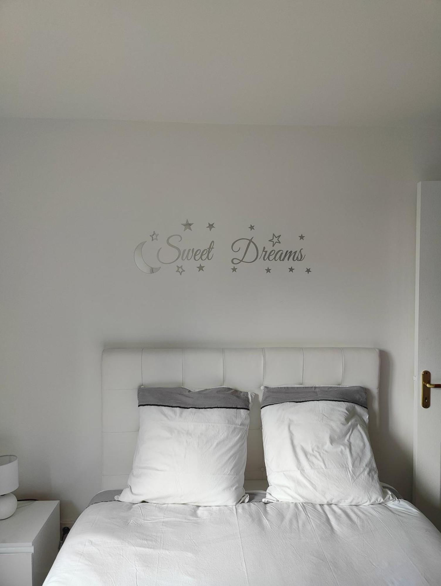 Charmant Appartement 2 Pieces Proche Disneyland Villeneuve-Saint-Denis Zewnętrze zdjęcie